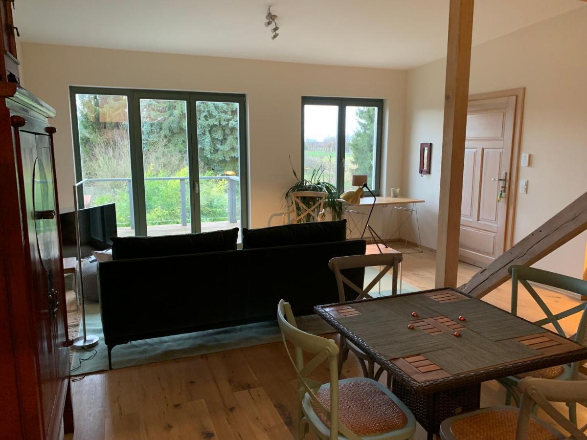 Kranichhof - Studio, Loft & Atelier زوسين المظهر الخارجي الصورة