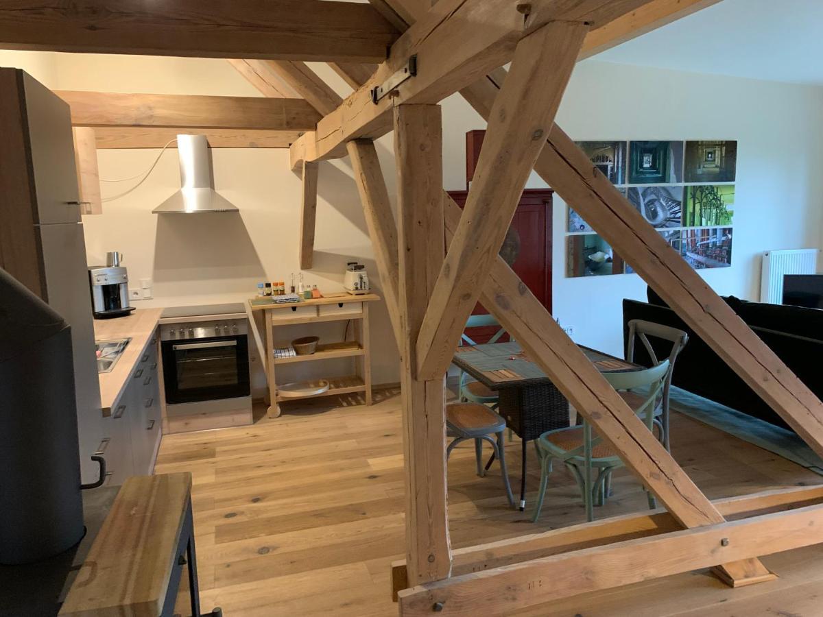 Kranichhof - Studio, Loft & Atelier زوسين المظهر الخارجي الصورة