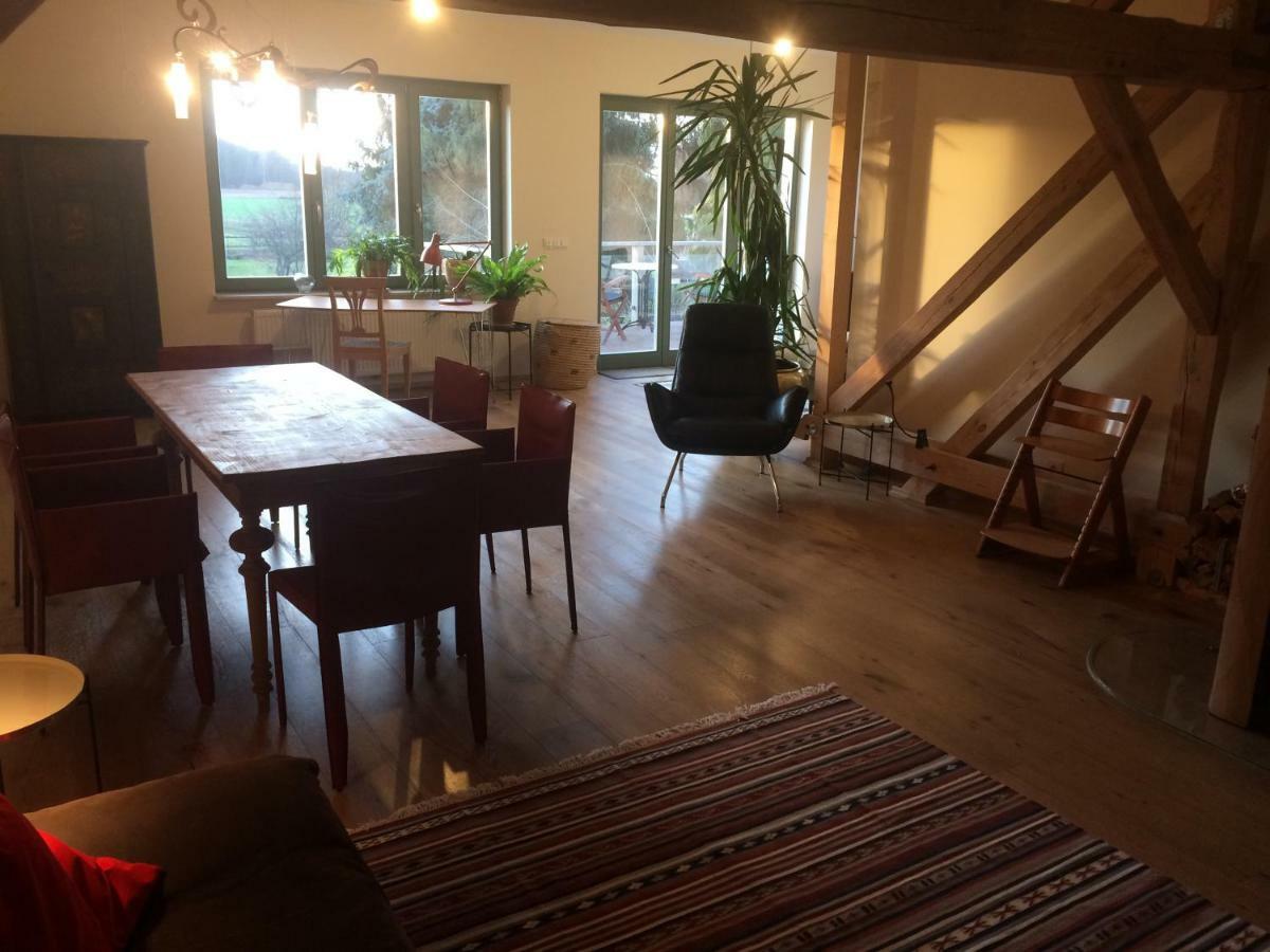 Kranichhof - Studio, Loft & Atelier زوسين المظهر الخارجي الصورة